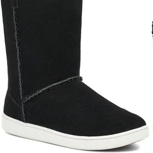 UGG Mika Faux Shearling Cuff Boot (Women), Black, size 8. Great condition.